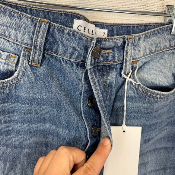 Cello Women's 90's Baggy Distressed Slit Ankle Jeans Size 7 - Picture 5 of 9